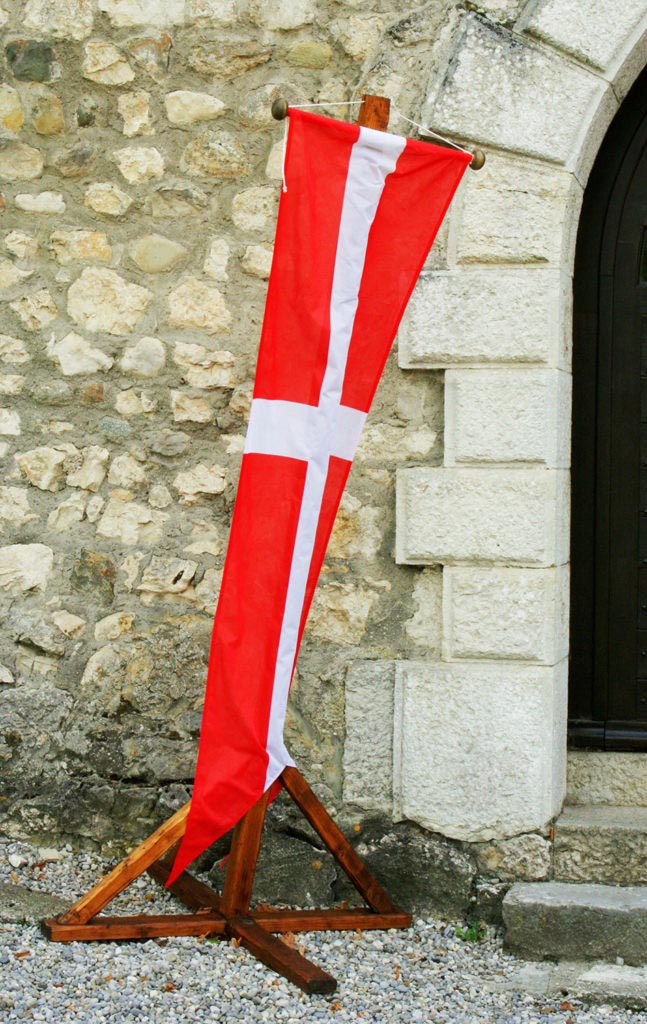 Day-Trips-From-Annecy-Château-Montrottier