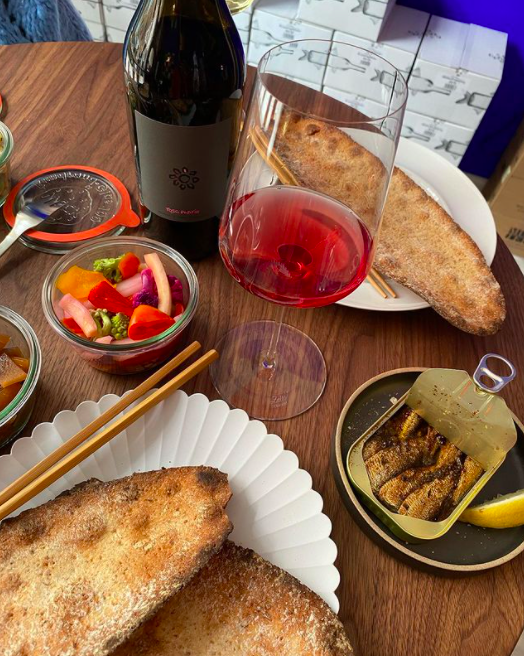 Lille Blå Vinbar snacks - natural wine Copenhagen